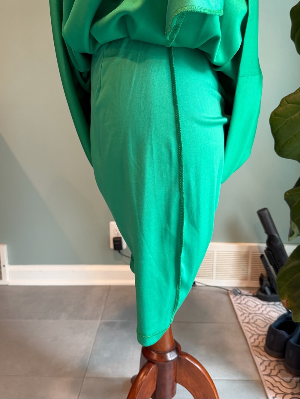 Calvin Klein Women’s Emerald Bright Green Fit-and-Flare Scuba Dress 2 - Picture 9 of 11